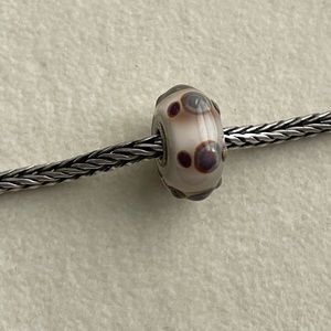 Sea urchin Trollbead